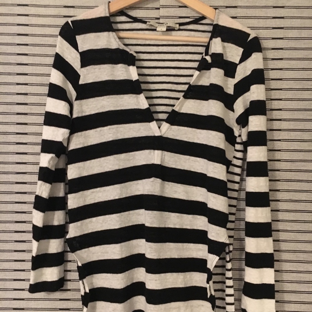 Red 23 Linen B&W Striped Pullover Shirt
